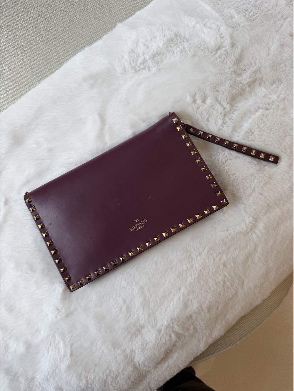 Valentino Garavani Rockstud Large Envelope Clutch with Wristlet